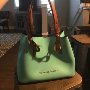 Dooney & Bourke