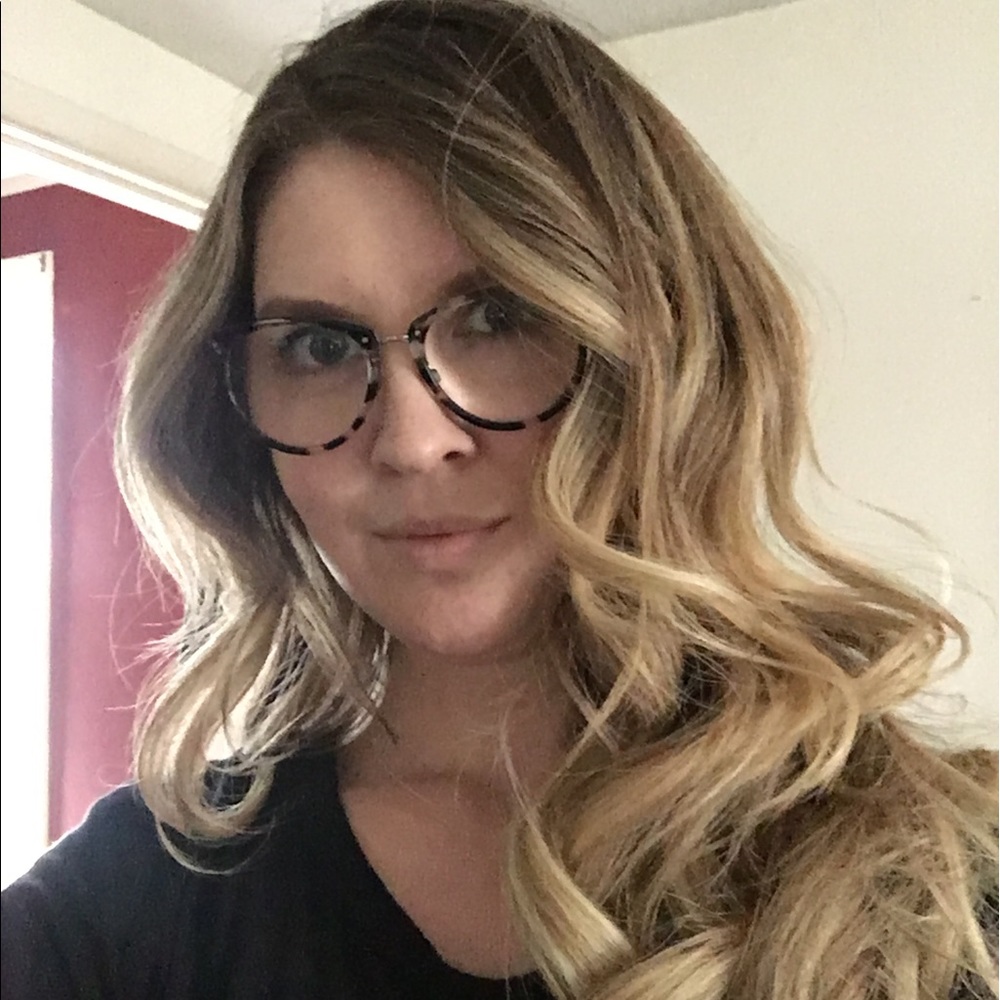 Meet your Posher, Megan