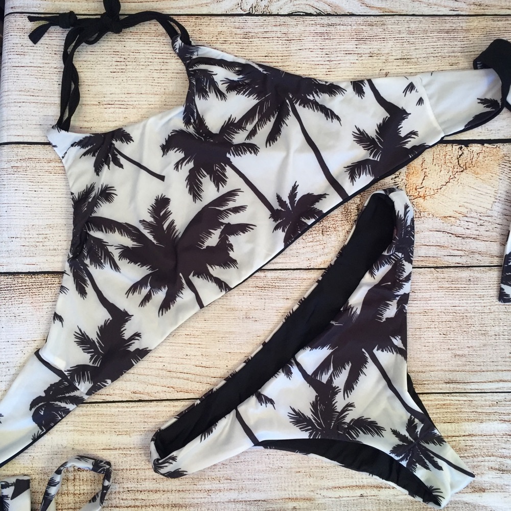 Black/White Palm Tree Brazilian Bikini 🌴