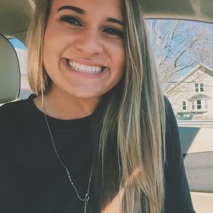 Meet your Posher, Kelsey