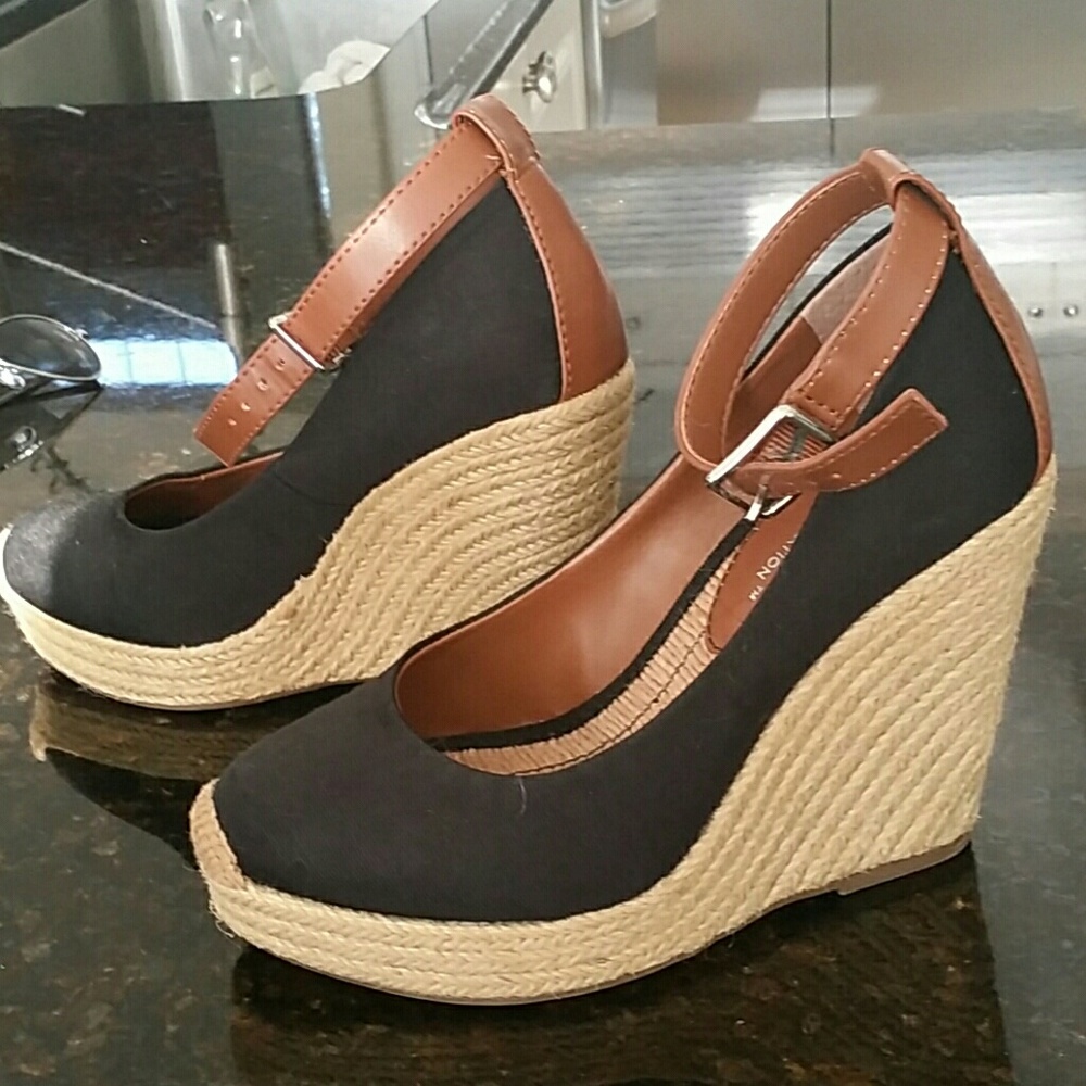 BCBGENERATION*New* Wedges shoes ankle Sandals 5