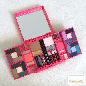 SALE 💝 Make-up Palette, Multi-tier