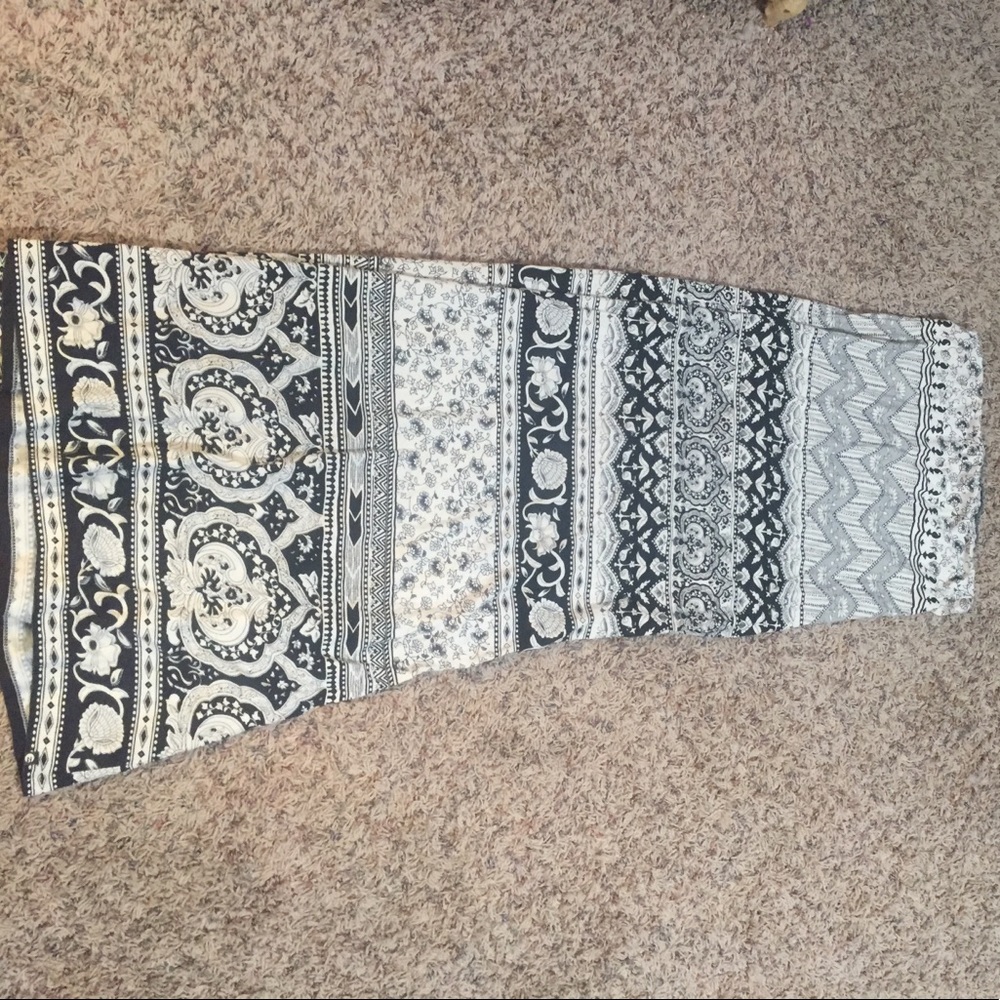 Black and White Patterned Maxi Skirt