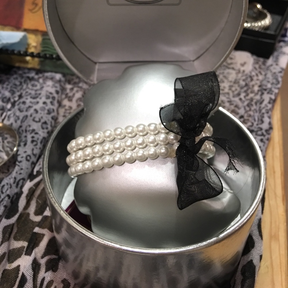 3 strand pearl beads bracelet
