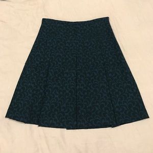 Black and navy patterned LOFT skirt