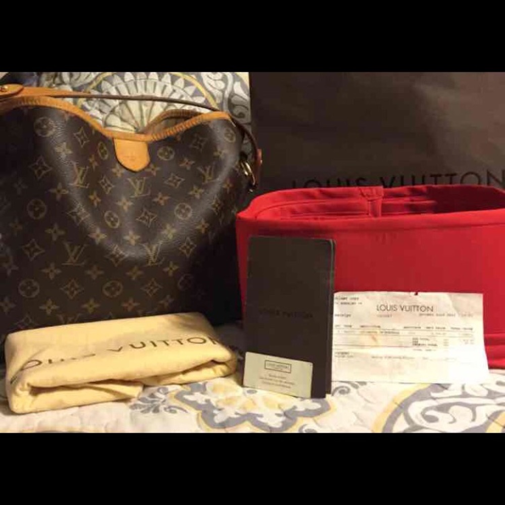 Louis Vuitton Delightful PM