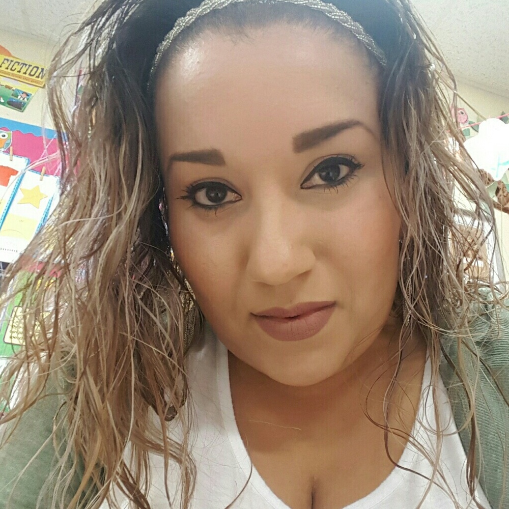 Meet your Posher, Adriana