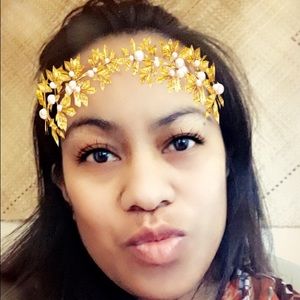 Meet your Posher, Justina
