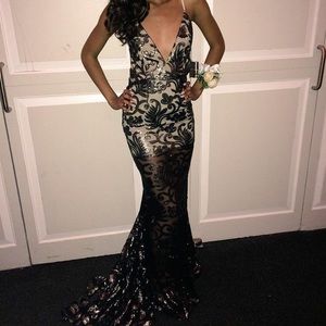Backless Deep V Prom dress