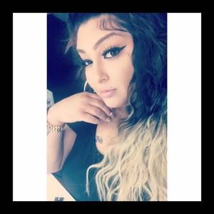 Meet your Posher, Nicky