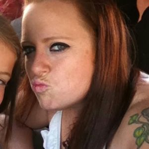 Meet your Posher, Danielle head