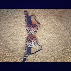 Victoria secret biofit bra