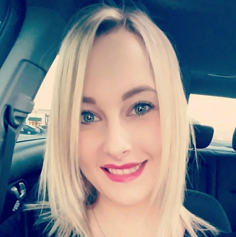 Meet your Posher, Kristen