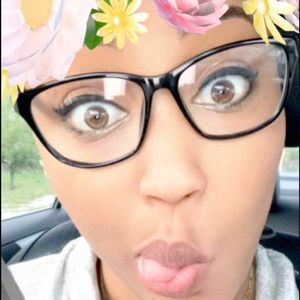 Meet your Posher, Rose