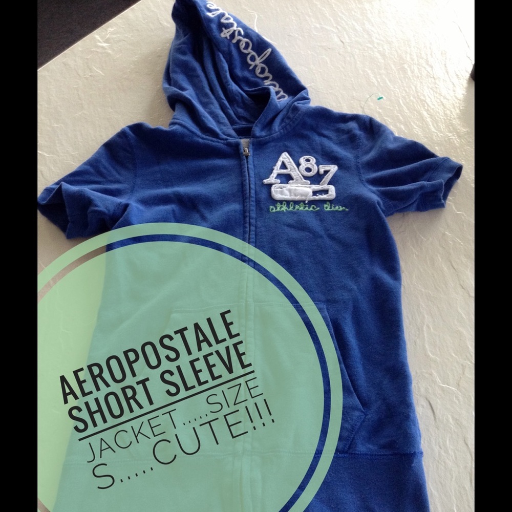 Aeropostale Short Sleeve Jacket Size Small...Cute!