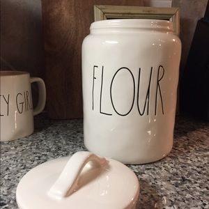 Rae Dunn flour Canister