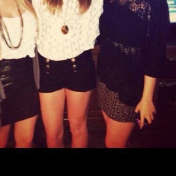 Leopard print Bodycon mini skirt - Picture 3 of 3