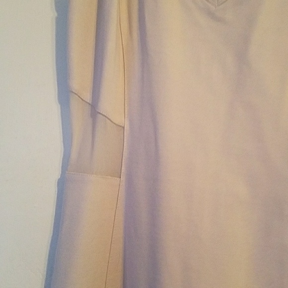 Express nude mesh bodcon body hugging dresss - Picture 2 of 4