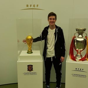 Meet your Posher, Kameron