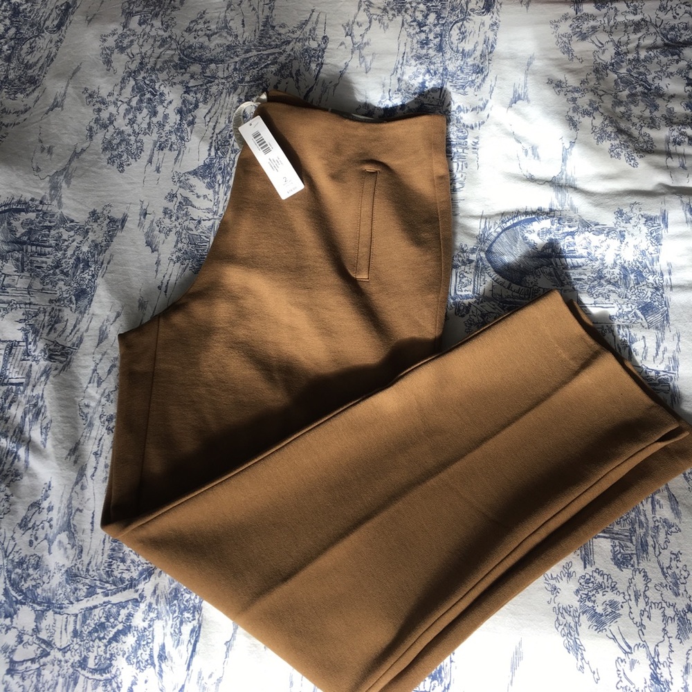 NWT Chico " The Juliet" pants!!