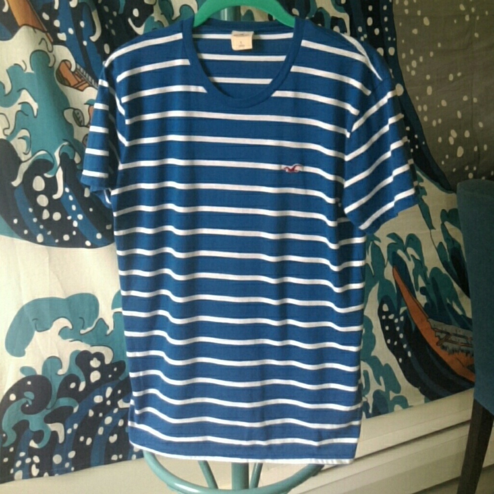 Hollister❗2/$14❗Blue &White stripes