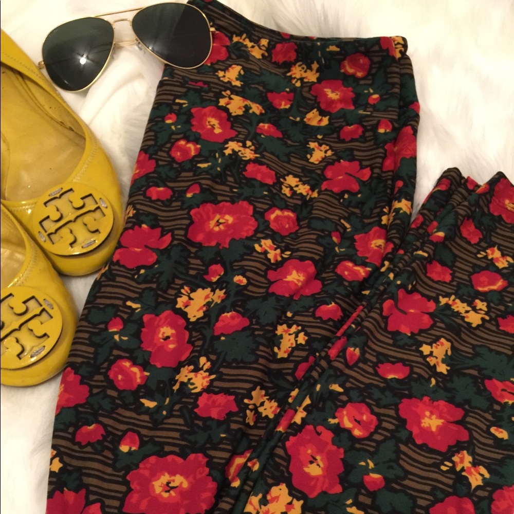 Lularoe tall and curvy floral leggings