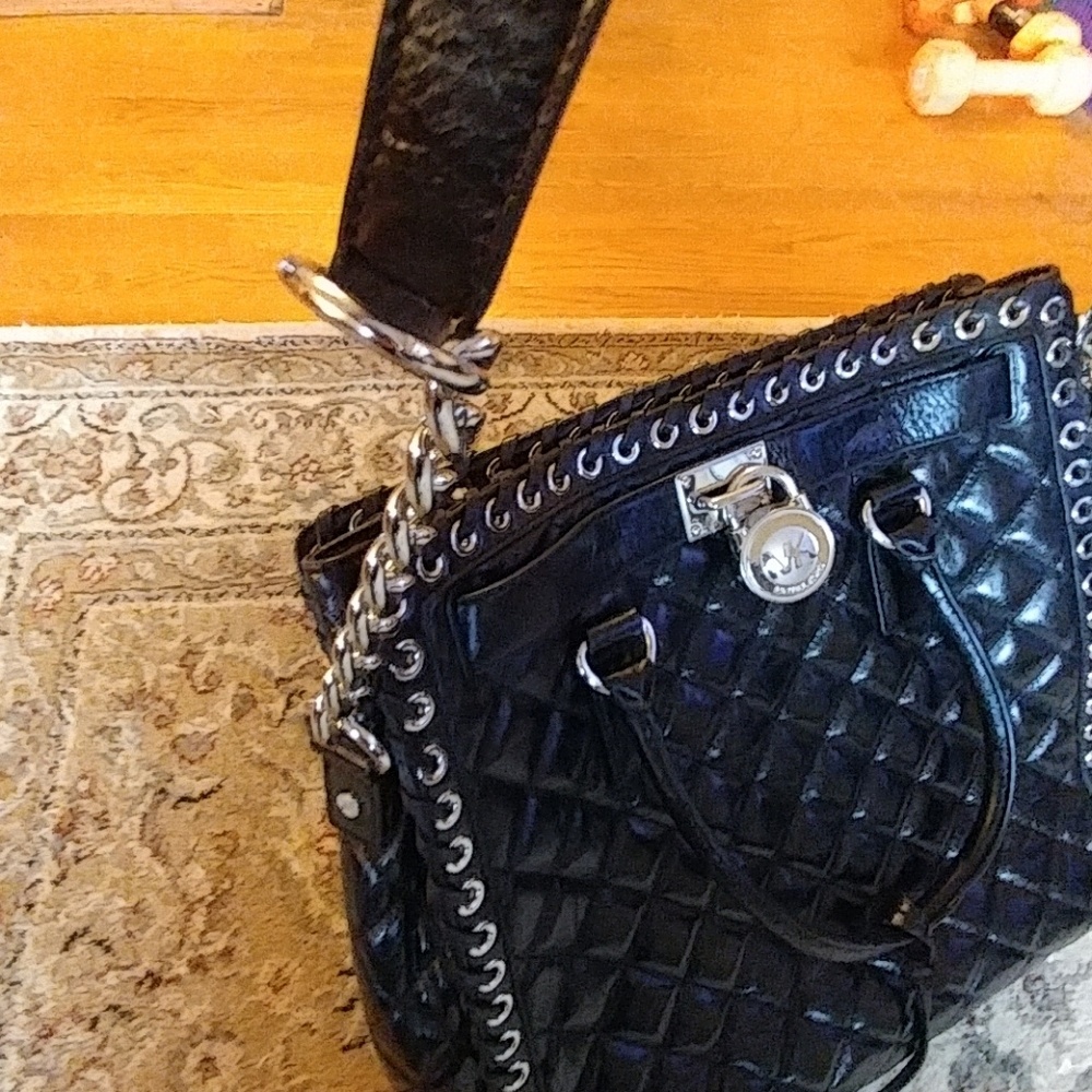 Handbag - Picture 3 of 3