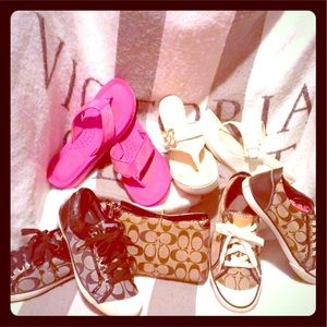 Pink Coach flip flops