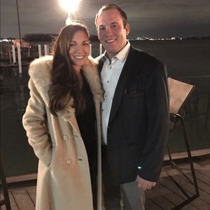 Meet your Posher, Santina