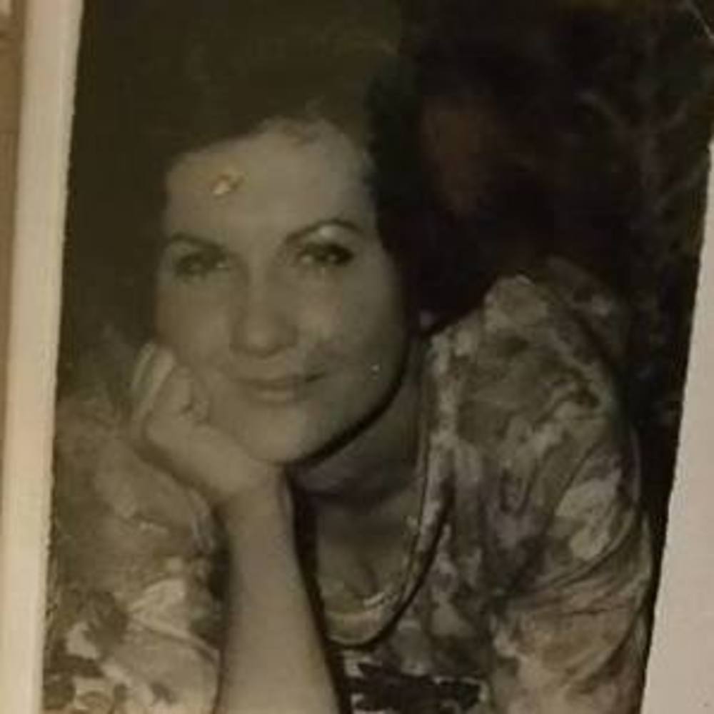 Meet your Posher, Natasha