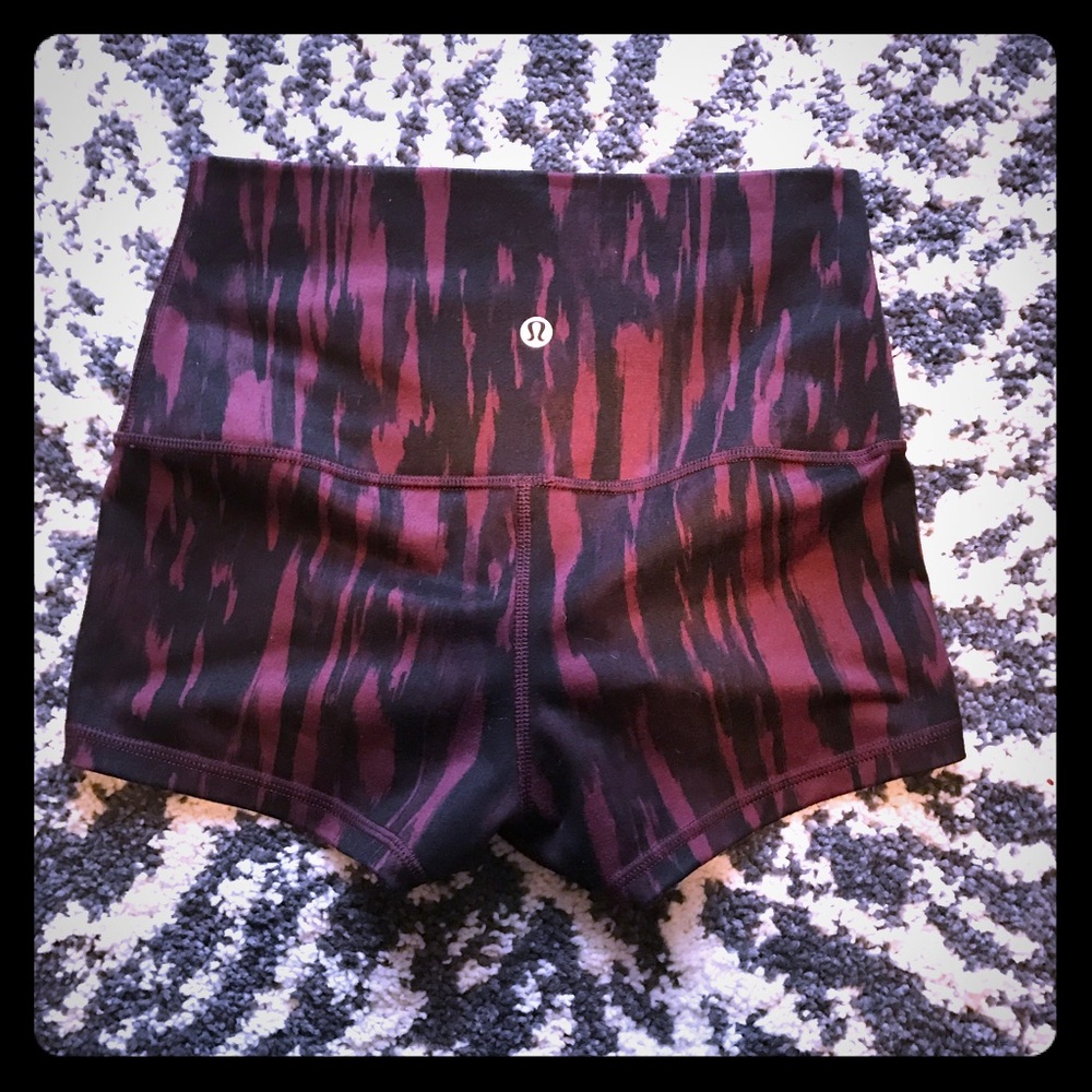 *SOLD*Lululemon Shorts! Size 4, New Condition