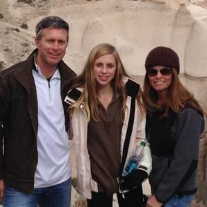 Meet your Posher, Holly