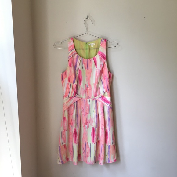 Like New: Origami Pleat Dress in Watercolor Print - Picture 2 of 6