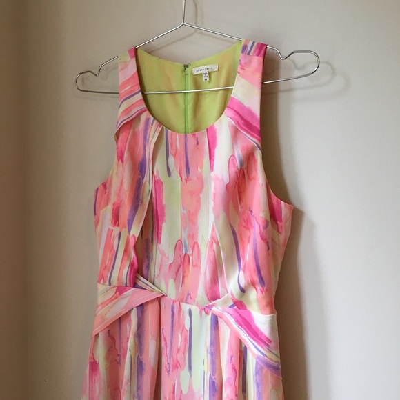 Like New: Origami Pleat Dress in Watercolor Print - Picture 5 of 6