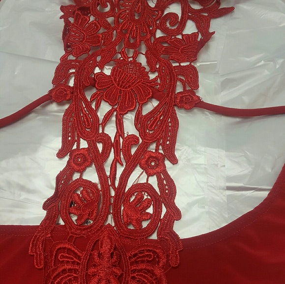 Lace racer back tank top - Picture 2 of 4