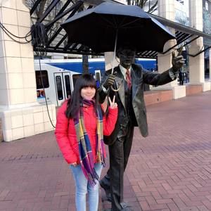 Meet your Posher, Emma dinh