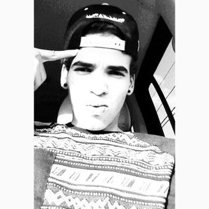 Meet your Posher, Dominik