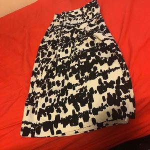 High waisted skirt