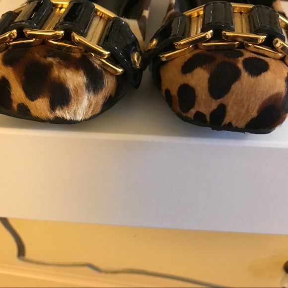 Tory Butch Leopard Print Pony Hair Flats - Picture 6 of 7