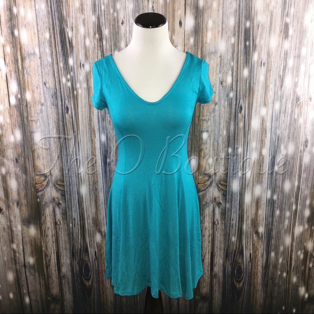 🎉CLEARANCE🎉 Turquoise Short Sleeve Lace-Up Dress - Picture 4 of 7