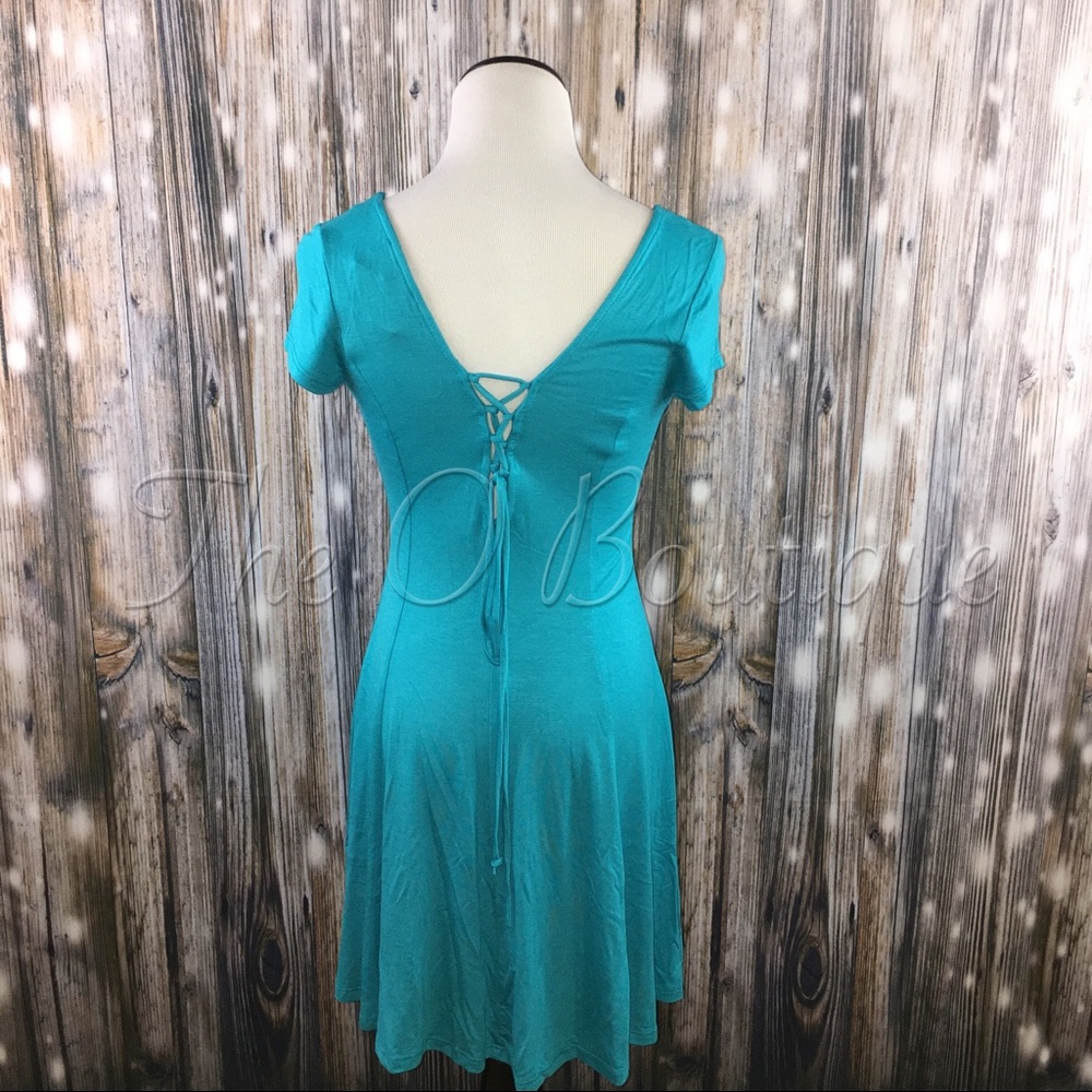 🎉CLEARANCE🎉 Turquoise Short Sleeve Lace-Up Dress - Picture 3 of 7