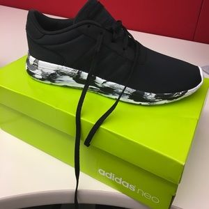 Adidas Lite Racer Sneakers
