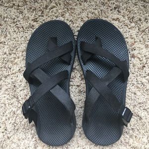 Chaco Men's size 9 sandals