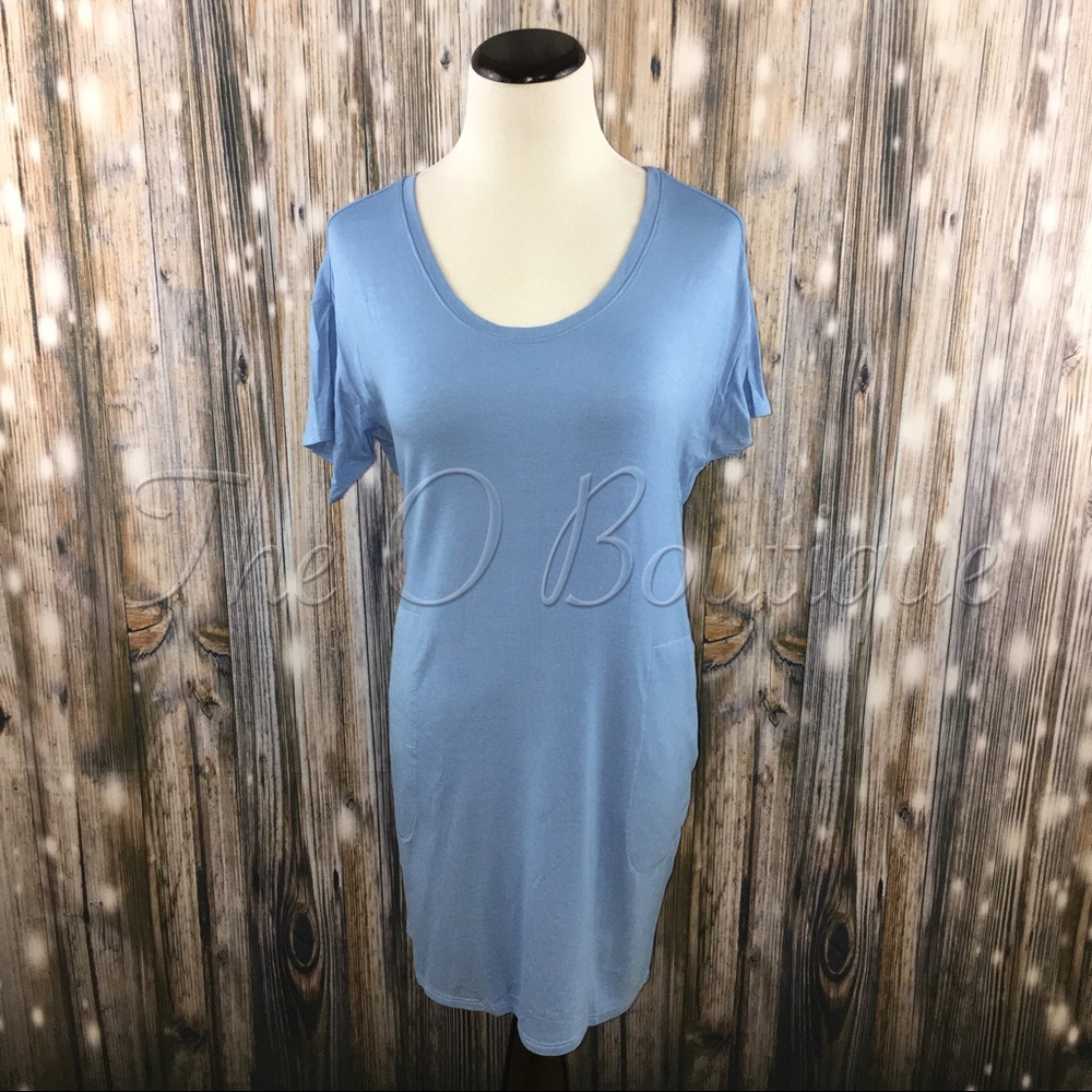 🎉CLEARANCE🎉Blue Short Sleeve T-Shirt Tunic Dress - Picture 3 of 4