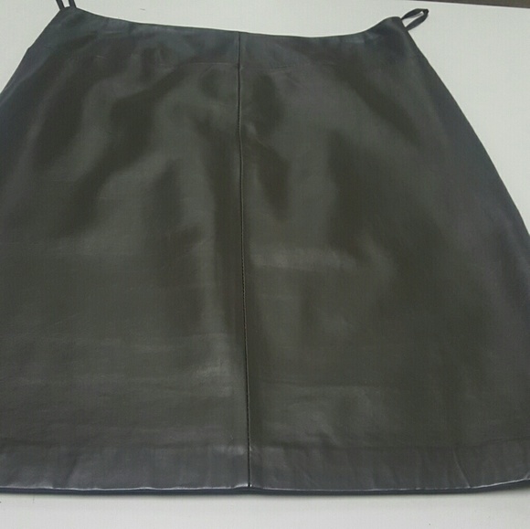 Leather skirt - Picture 1 of 3