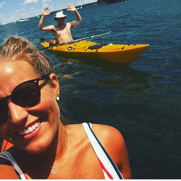 Meet your posher, Hannah - Picture 2 of 5