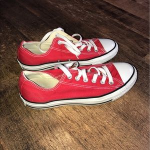 Converse Low Tops