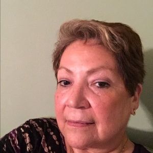 Meet your Posher, Elsa