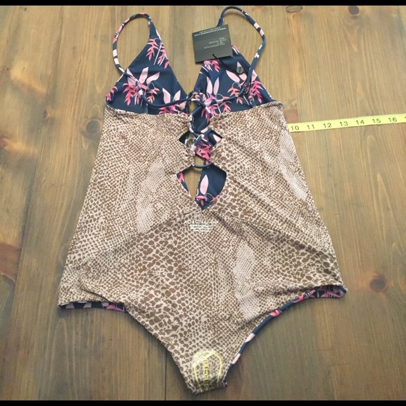 🎉HP🎉ACACIA SWIMWEAR KOKOMO FULL PIECE HELICONIA - Picture 4 of 8