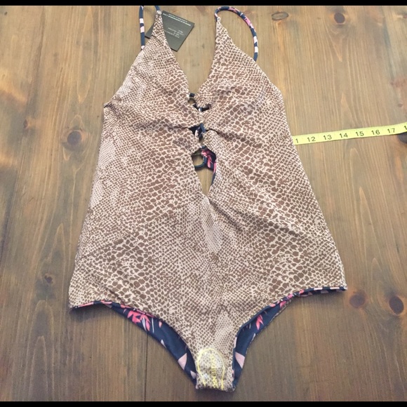 🎉HP🎉ACACIA SWIMWEAR KOKOMO FULL PIECE HELICONIA - Picture 5 of 8